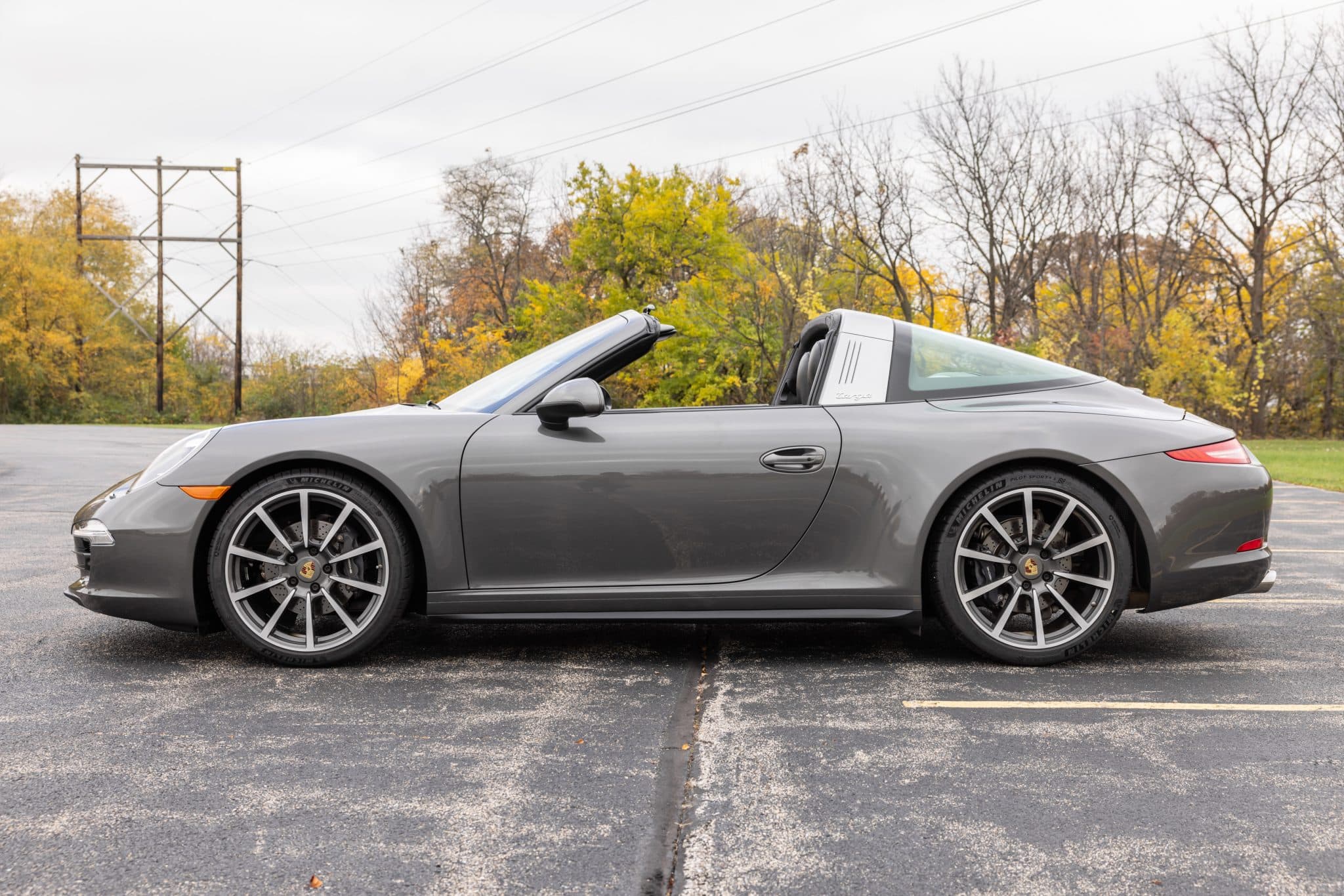 2015 Porsche 911 photo 2