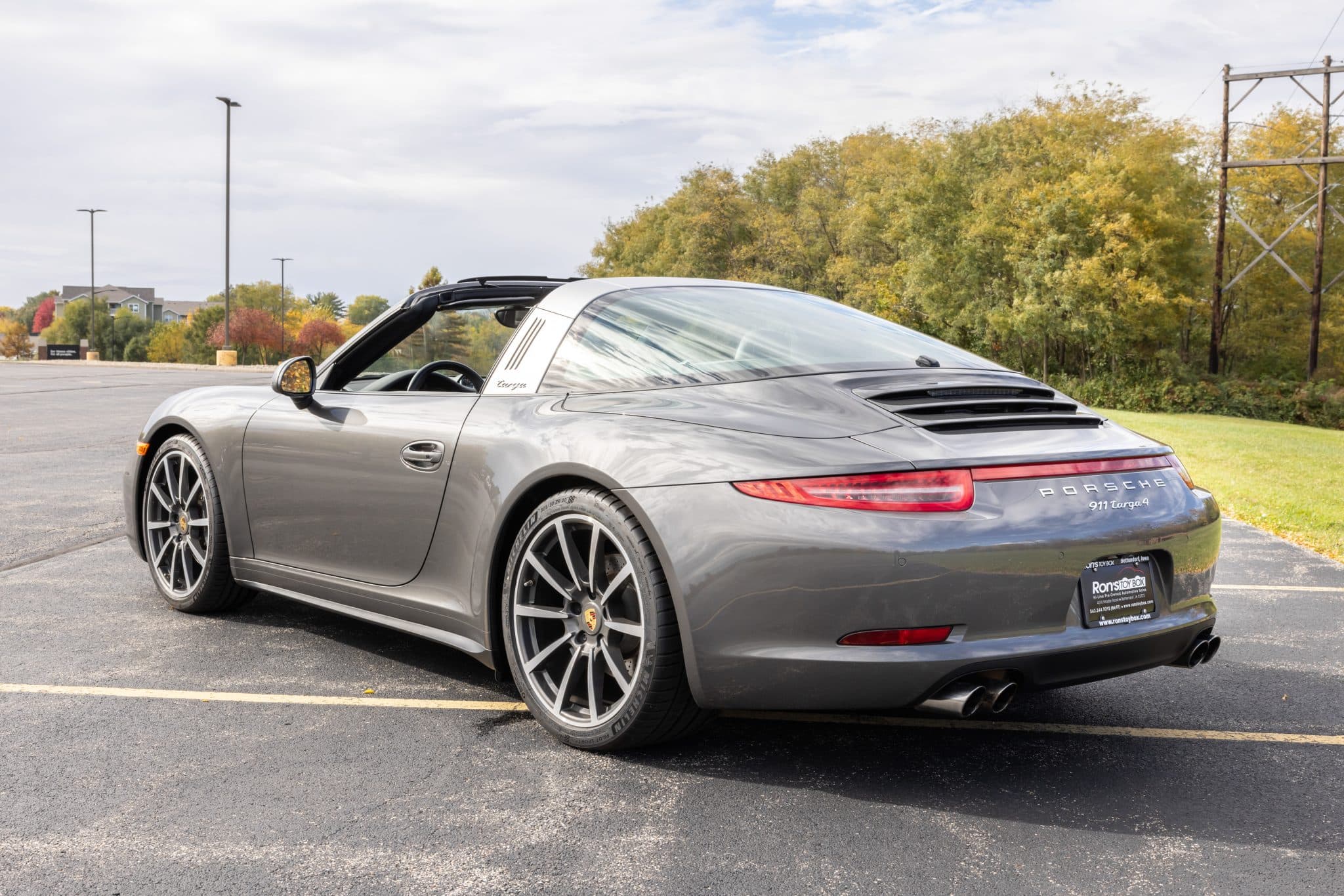 2015 Porsche 911 photo 3