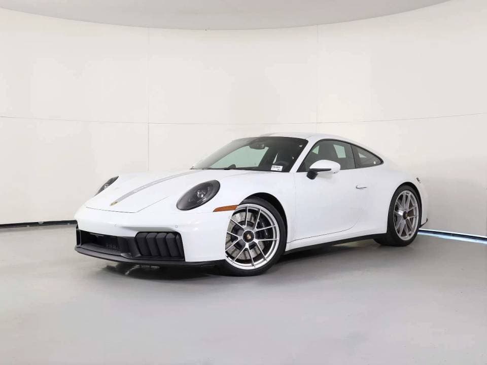 2025 Porsche 911 photo 1