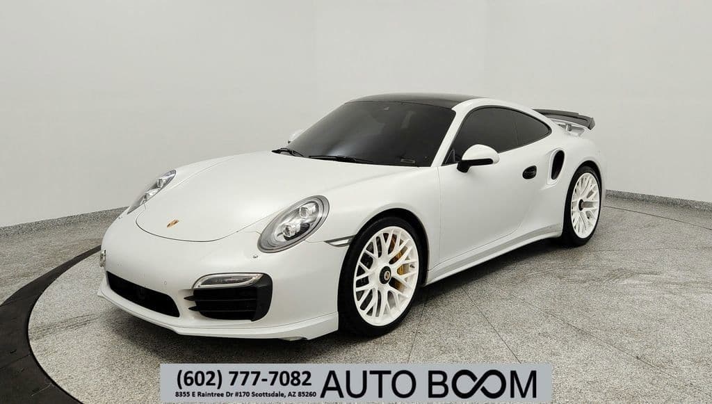 2015 Porsche 911 photo 2