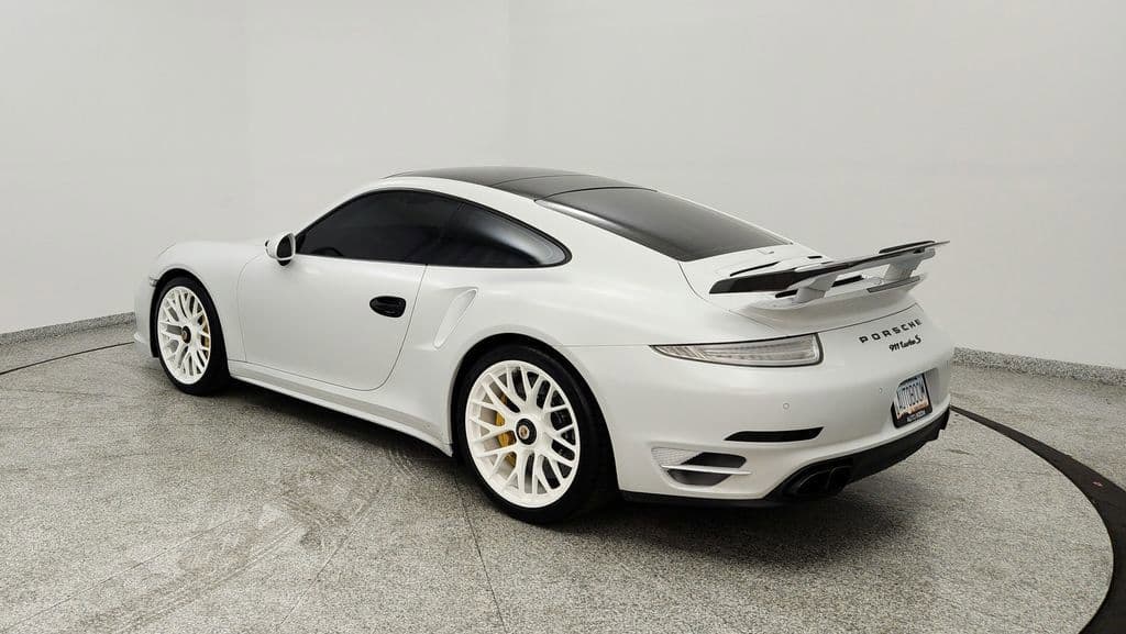2015 Porsche 911 photo 4