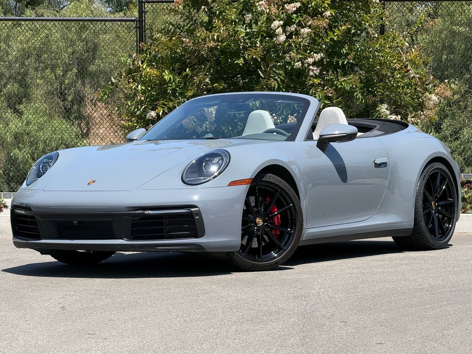 2024 Porsche 911 photo 1