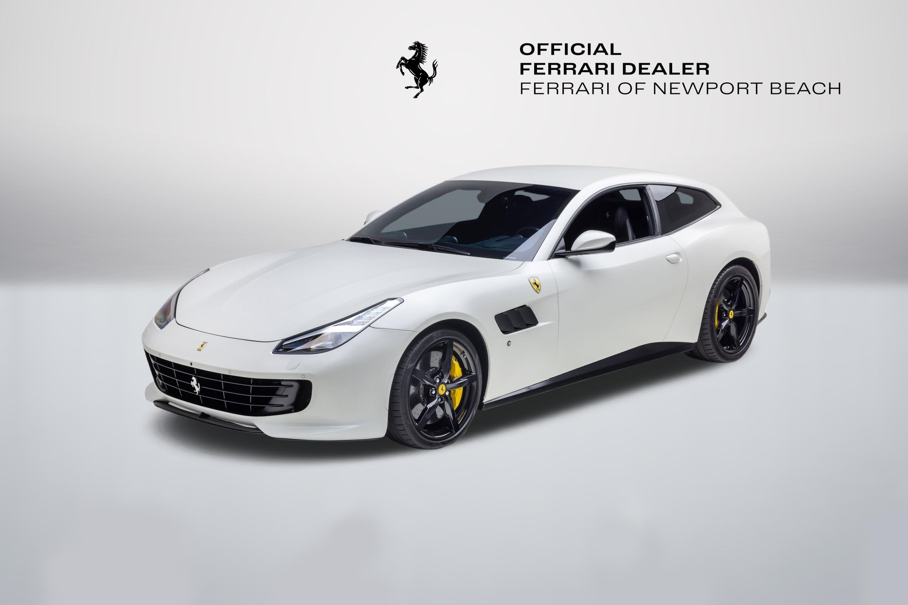 2017 Ferrari GTC4Lusso photo 1