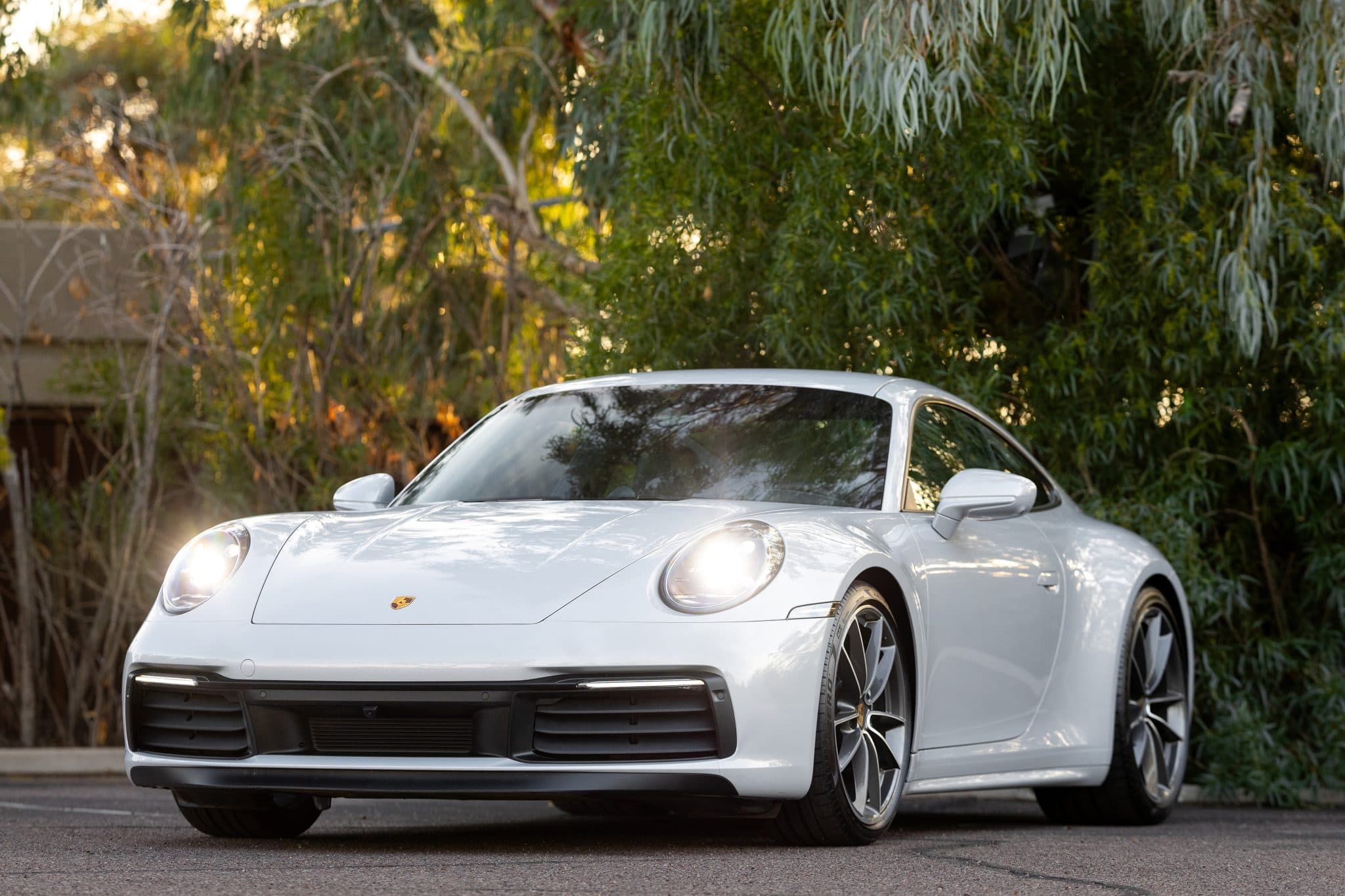 2024 Porsche 911 photo 2