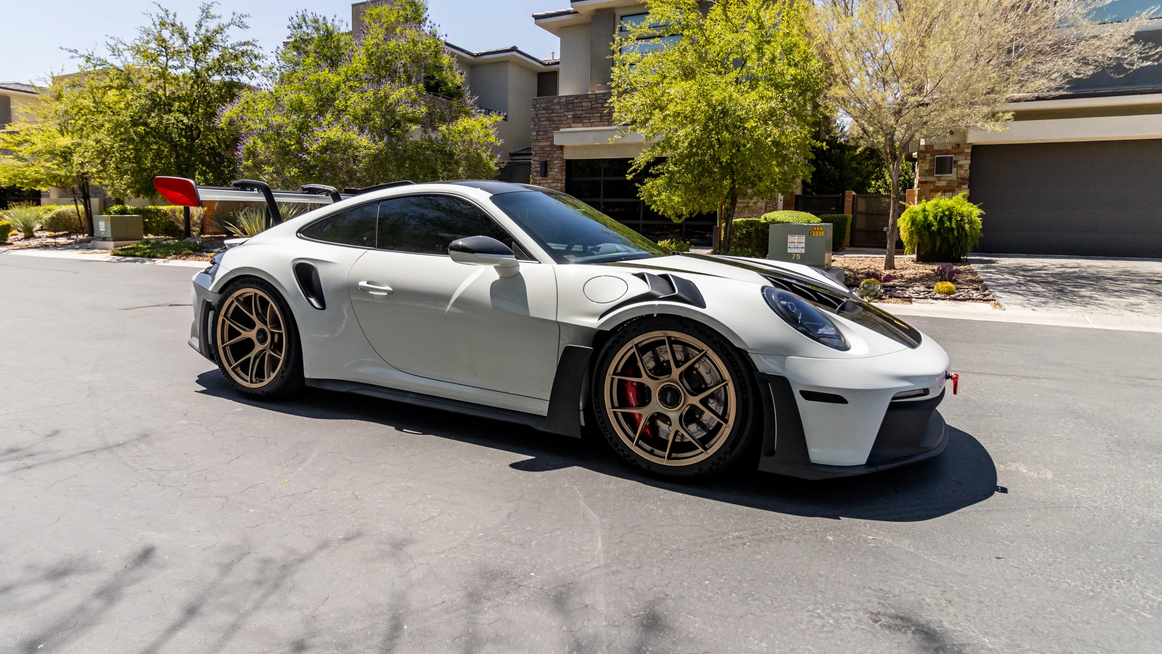 2023 Porsche 911 photo 3