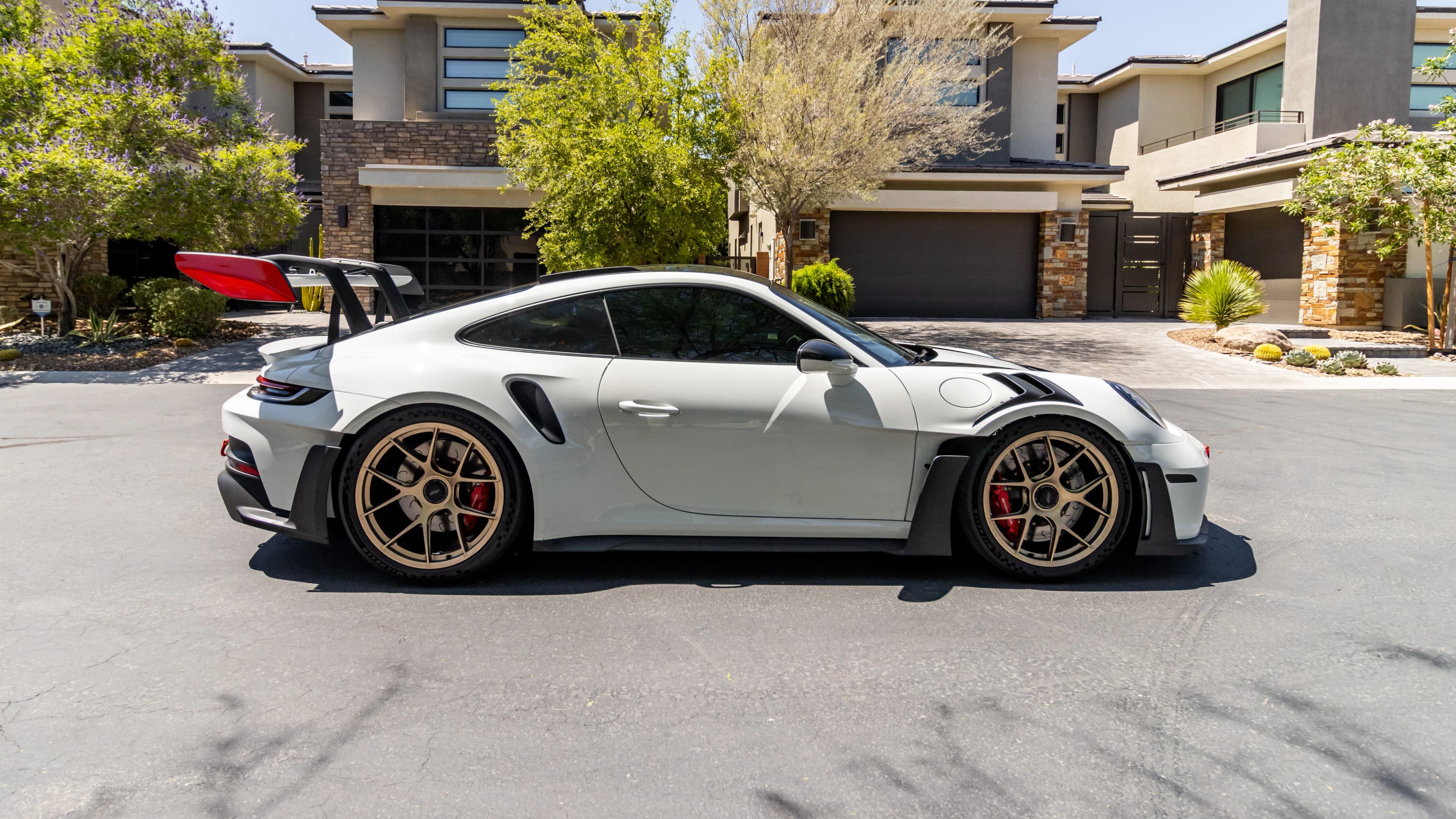 2023 Porsche 911 photo 4