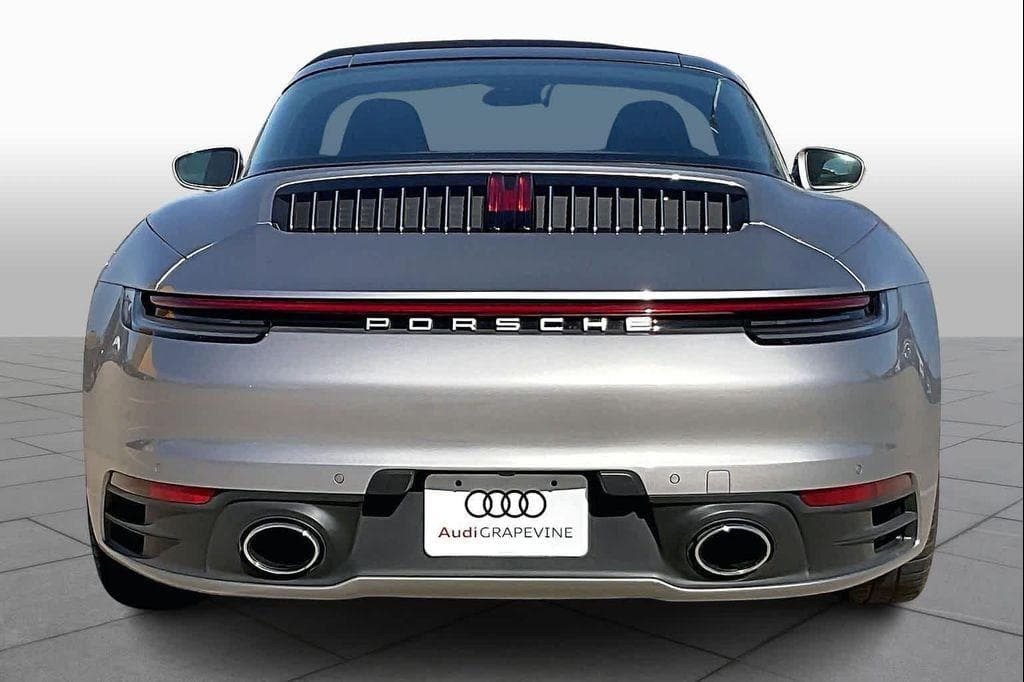 2022 Porsche 911