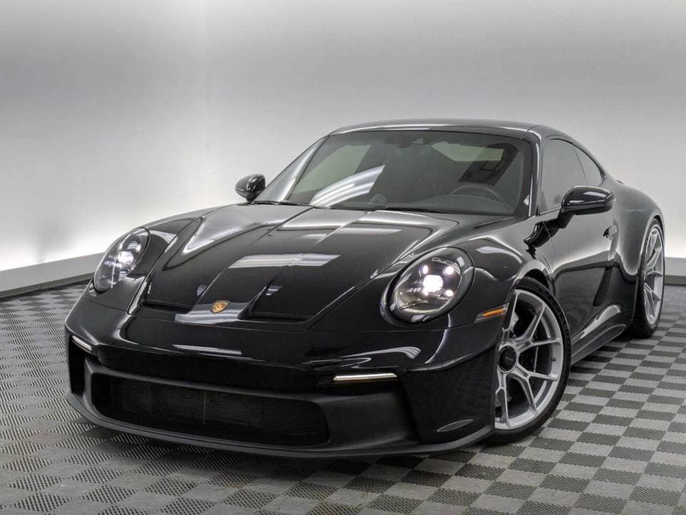 2022 Porsche 911 photo 2