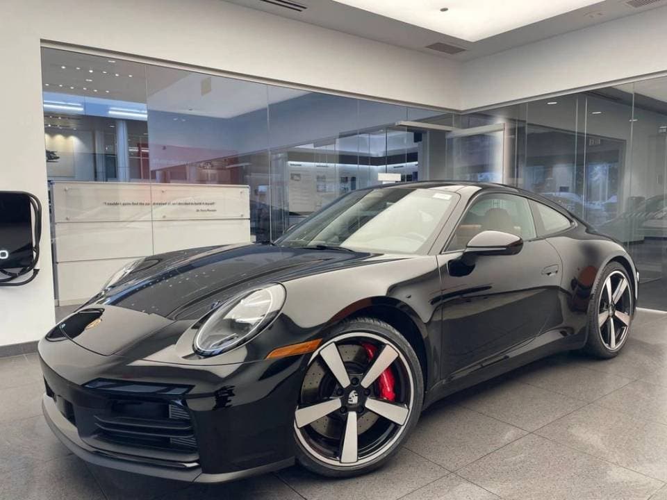 2026 Porsche 911 photo 4