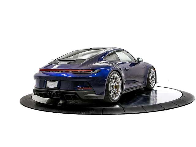 2022 Porsche 911 photo 2