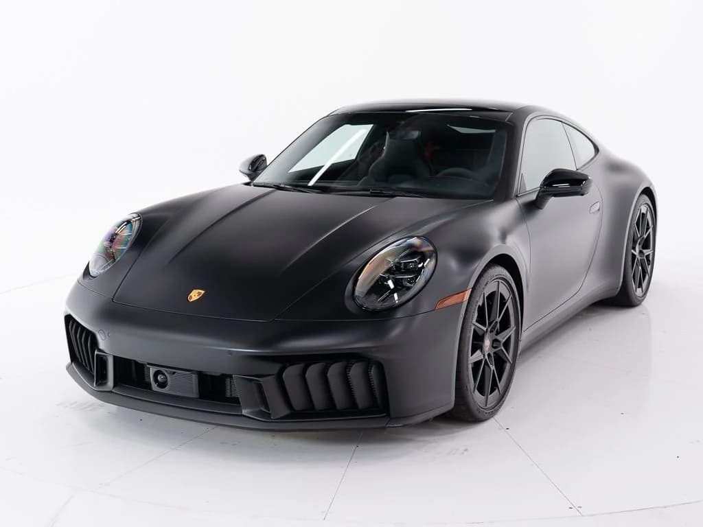 2025 Porsche 911 photo 4
