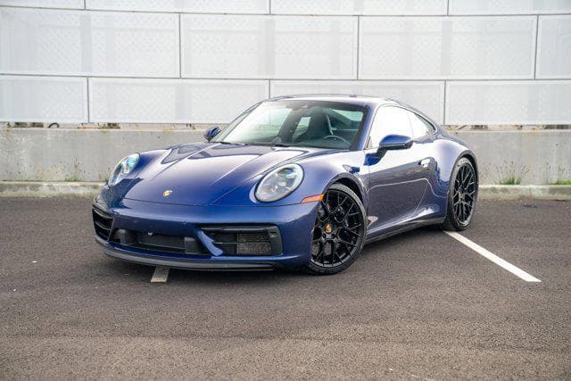 2024 Porsche 911 photo 3