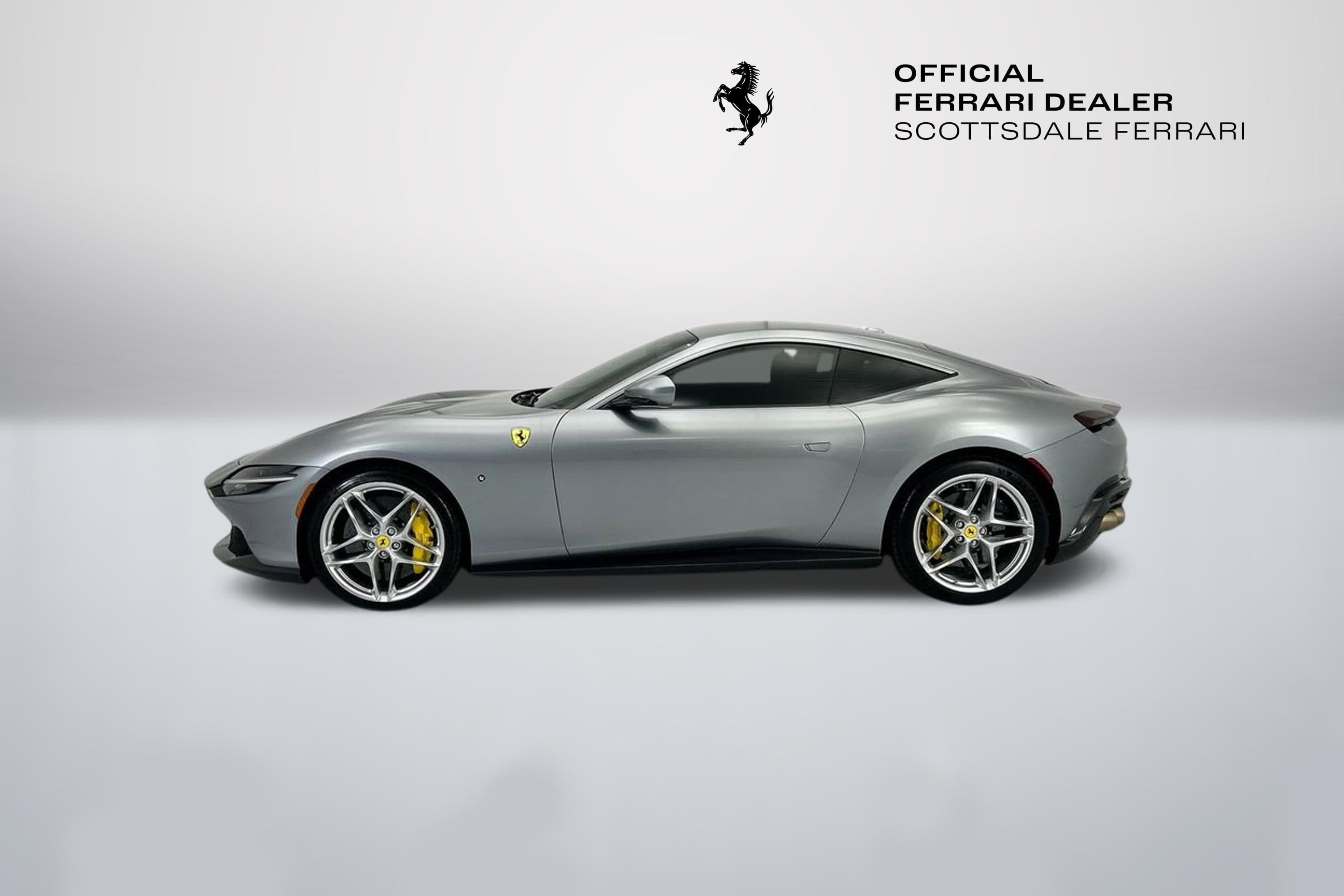2021 Ferrari Roma photo 4