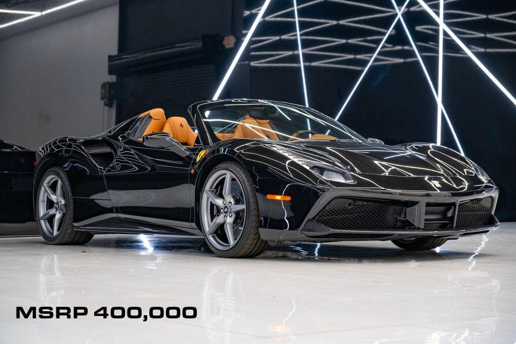 2018 Ferrari 488 photo 2
