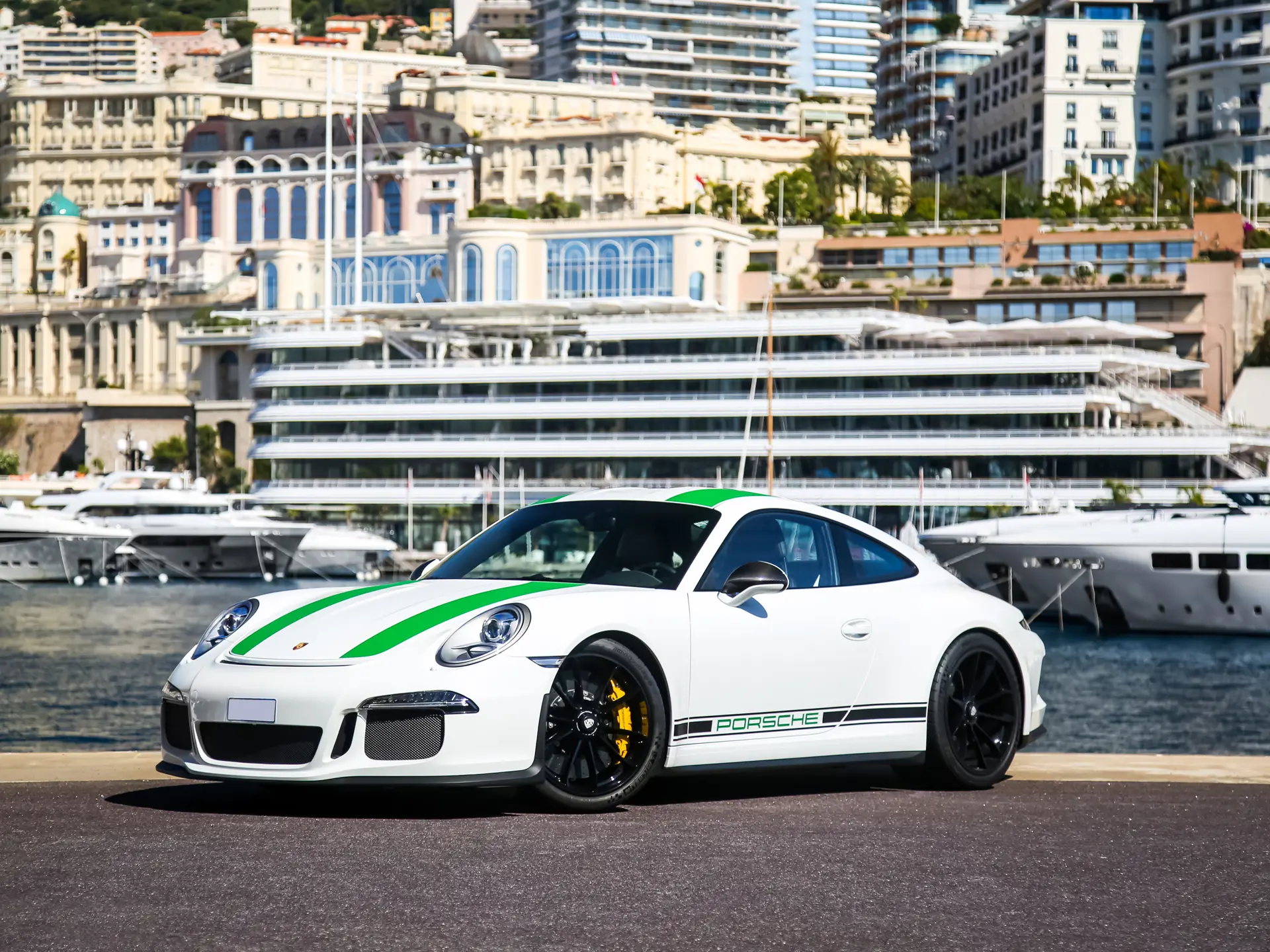 2016 Porsche 911 photo 2
