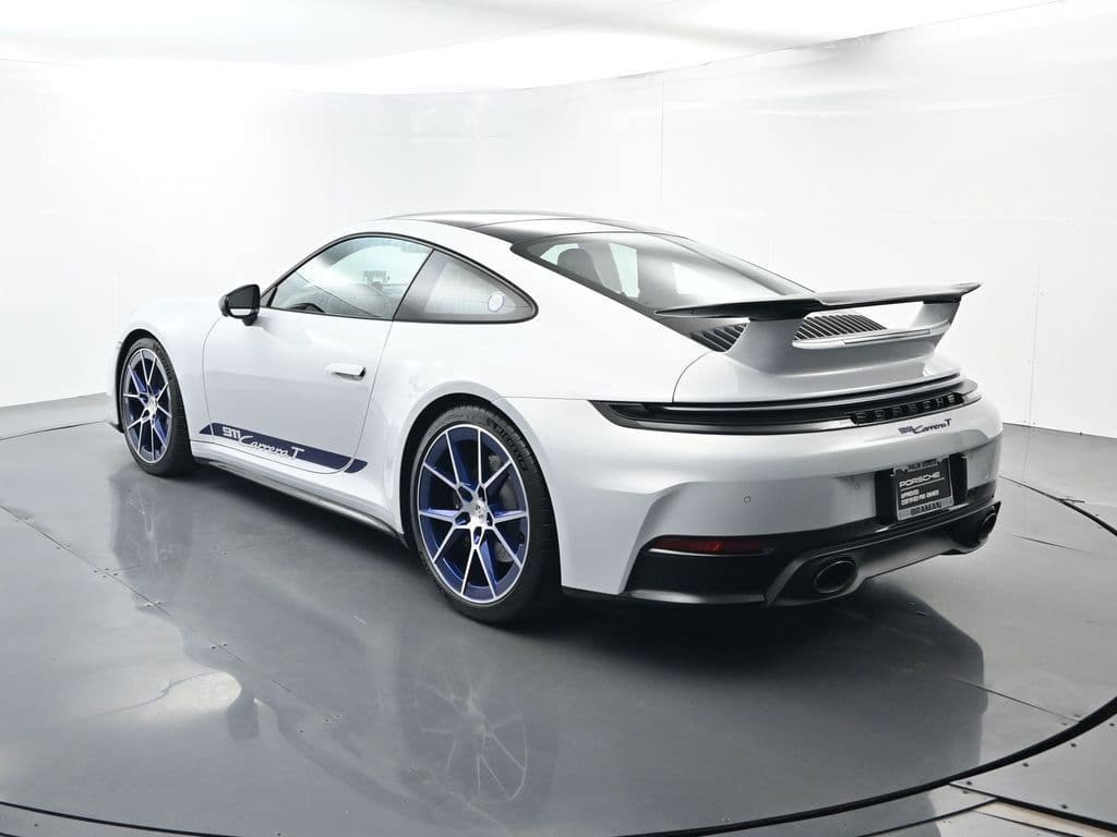 2026 Porsche 911 photo 4