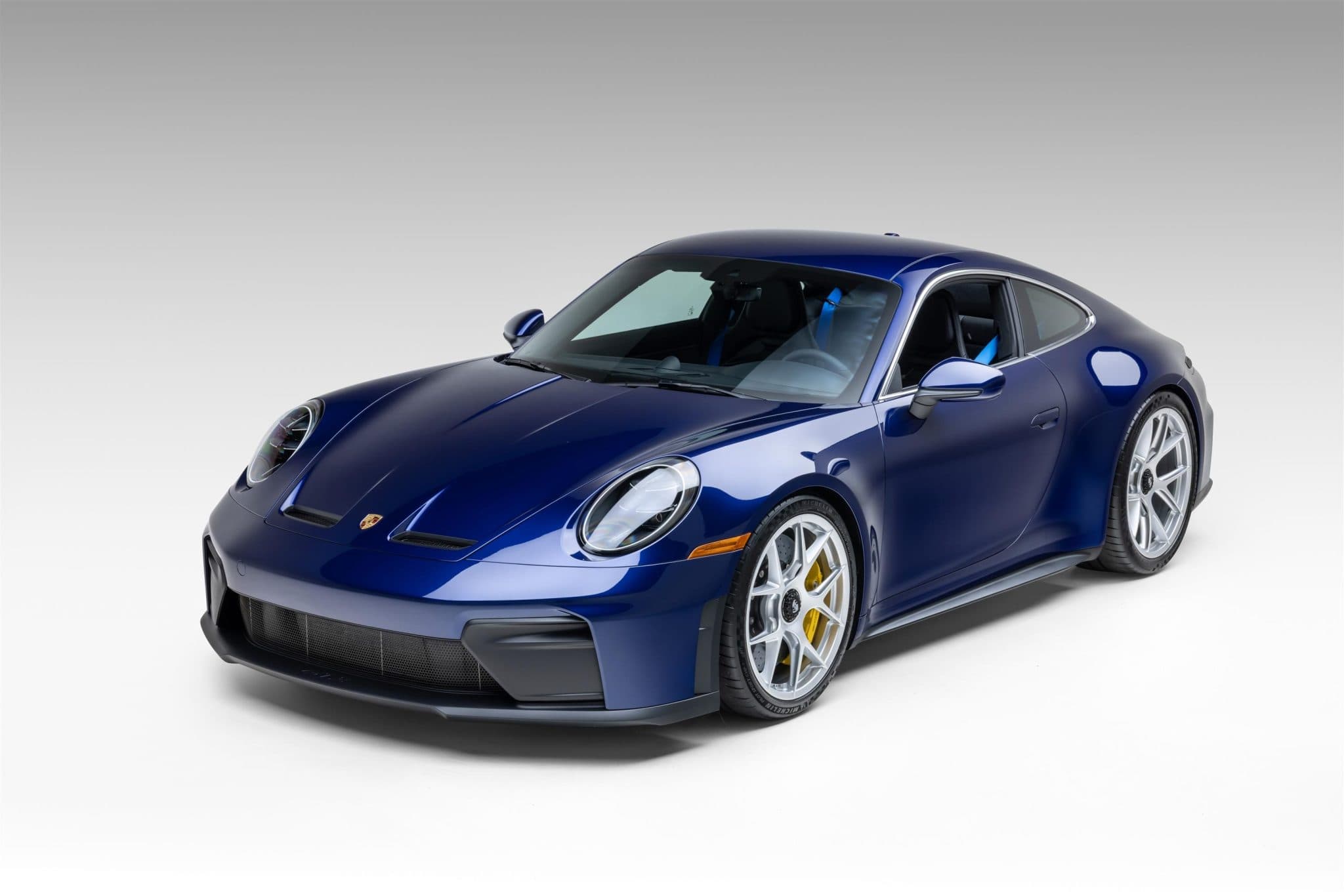 2026 Porsche 911 photo 3