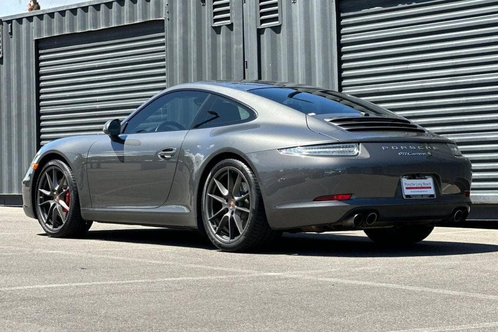 2015 Porsche 911 photo 4