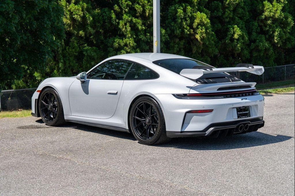 2026 Porsche 911 photo 4