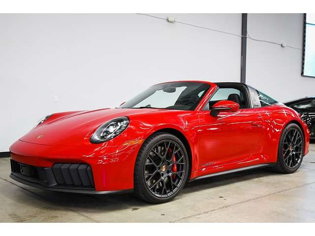 2026 Porsche 911 photo 3