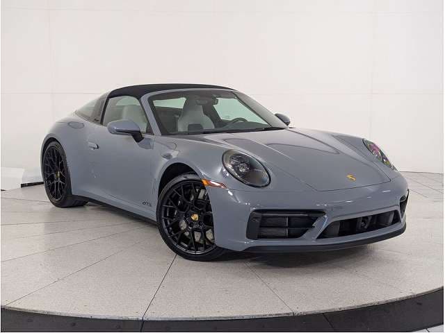 2023 Porsche 911 photo 2