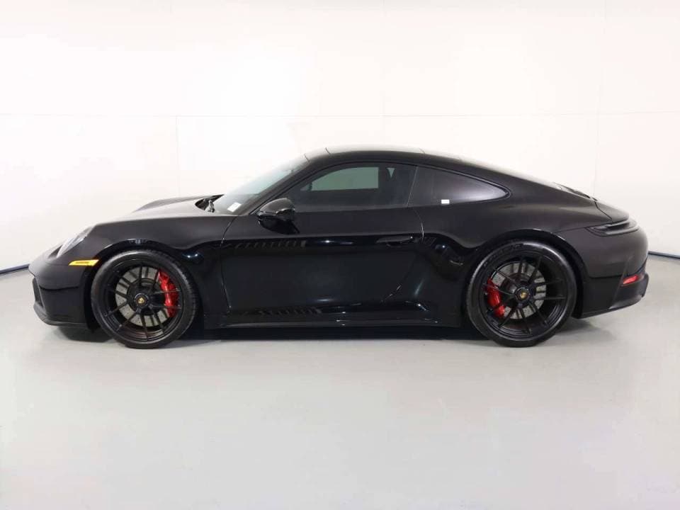 2026 Porsche 911 photo 4