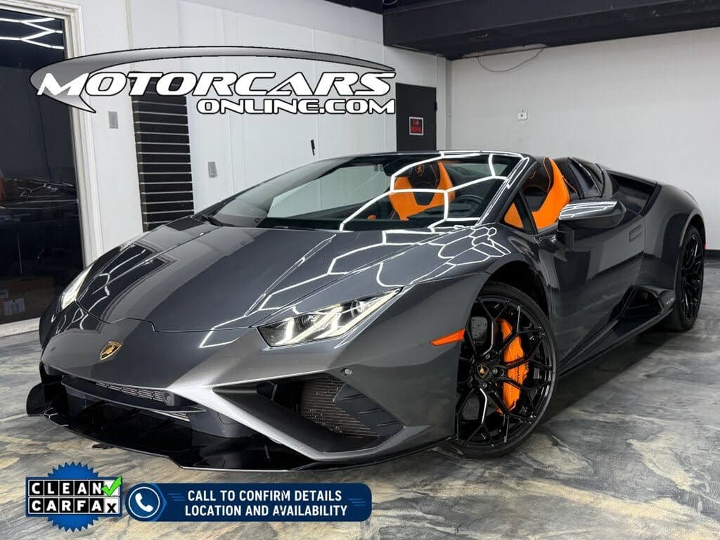 2023 Lamborghini Huracan photo 1
