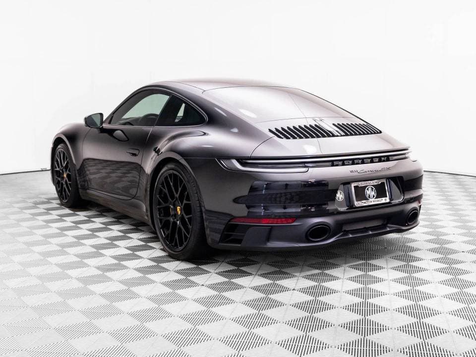 2023 Porsche 911