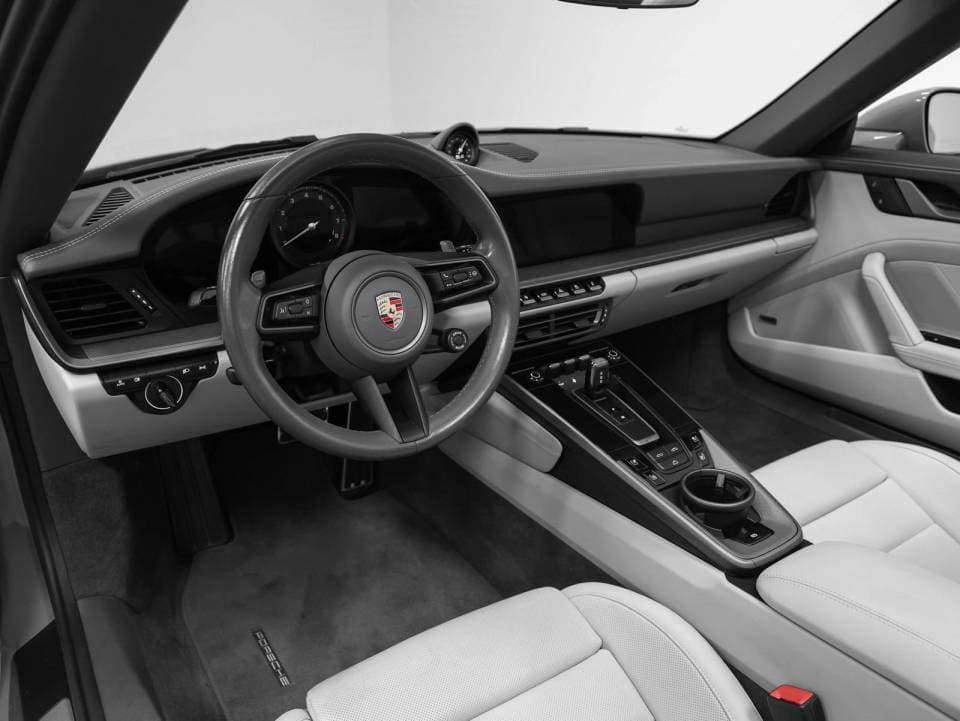 2024 Porsche 911 photo 5
