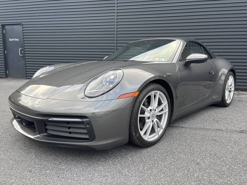 2022 Porsche 911 photo 2