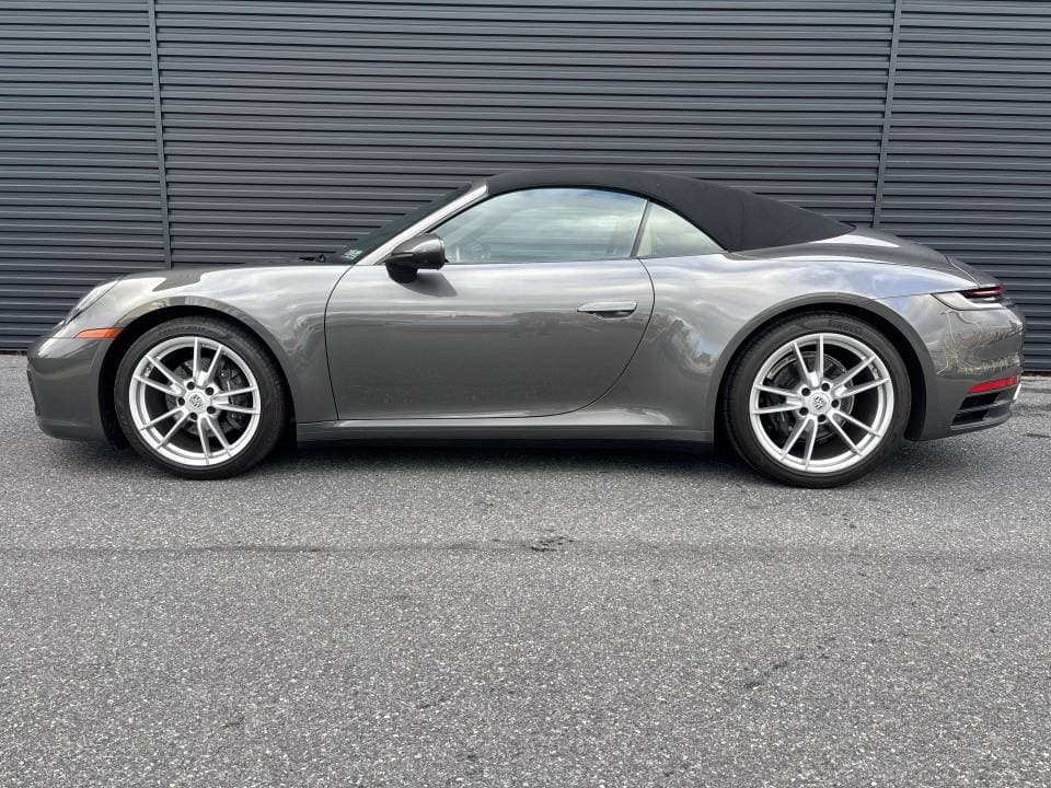 2022 Porsche 911 photo 3