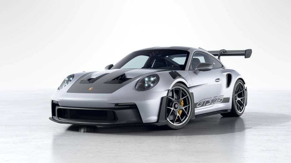 2024 Porsche 911 photo 2