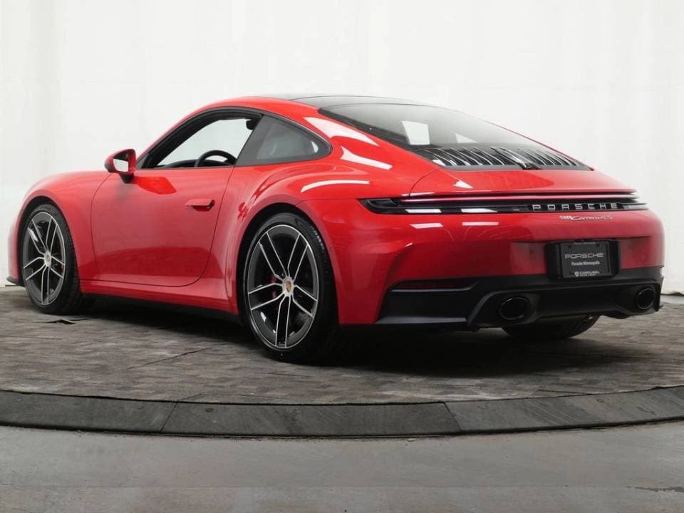 2026 Porsche 911 photo 2