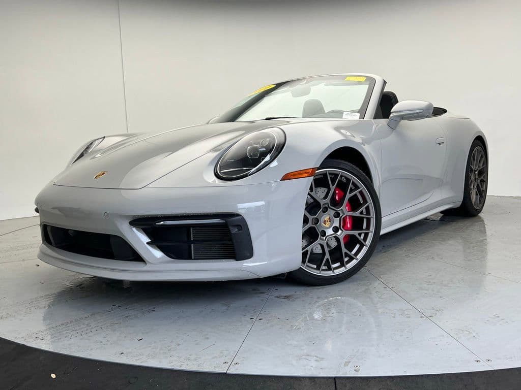 2021 Porsche 911 photo 2