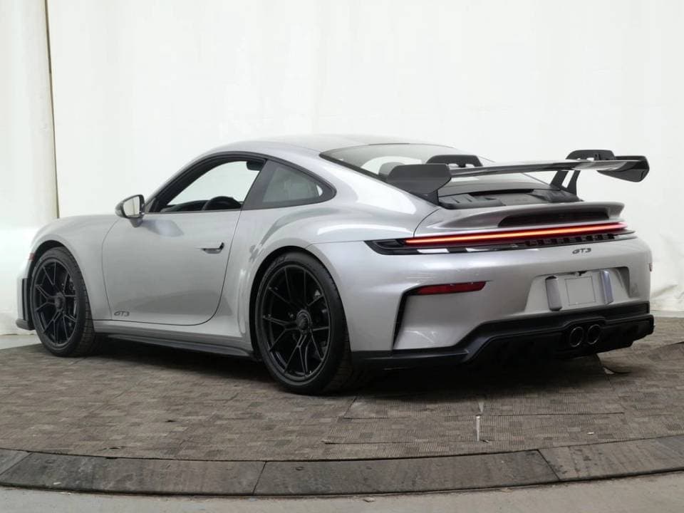 2026 Porsche 911 photo 2