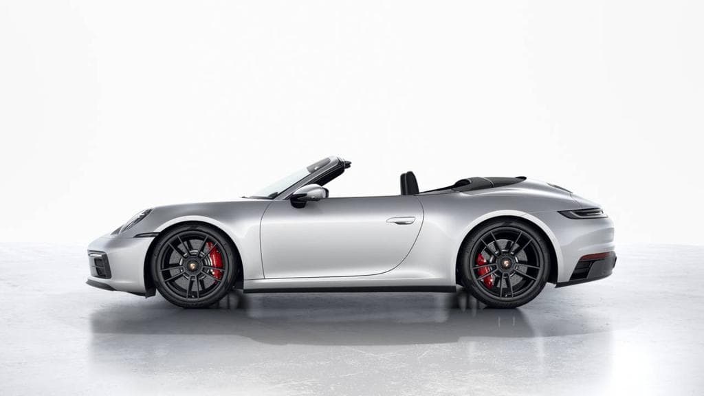 2023 Porsche 911 photo 3