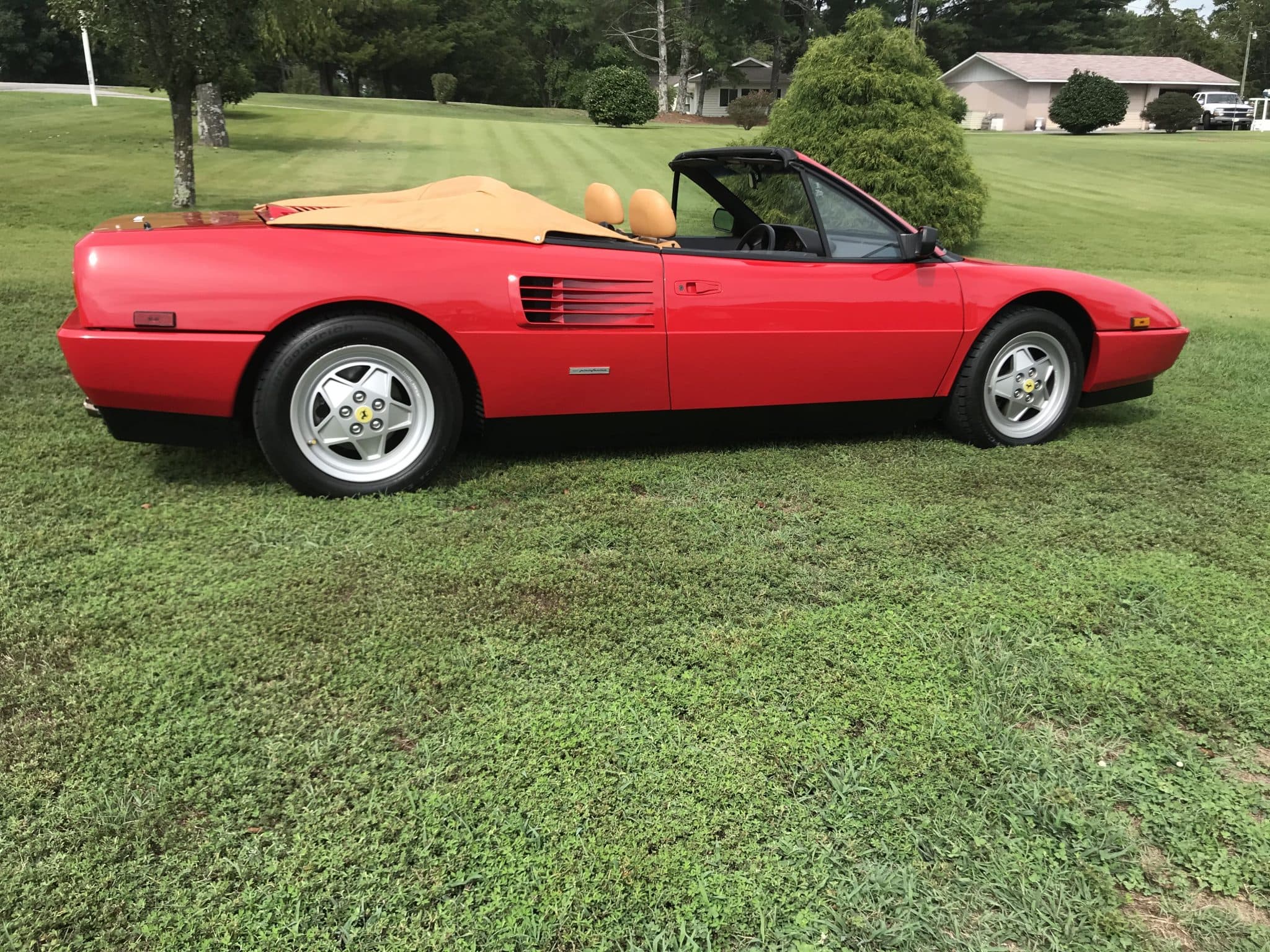 1992 Ferrari Mondial photo 2
