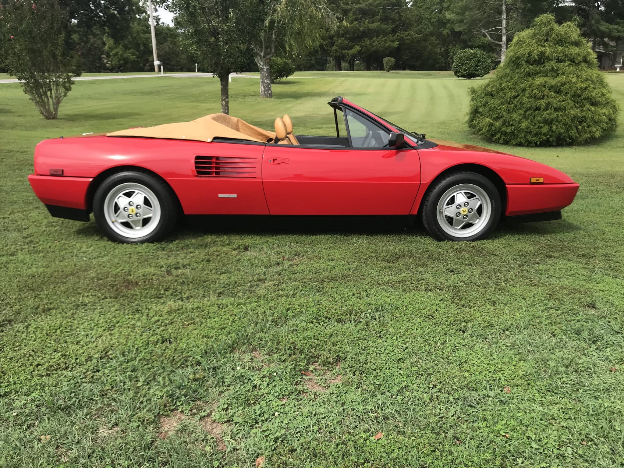 1992 Ferrari Mondial photo 3