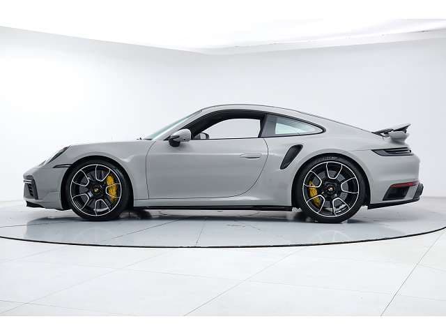2023 Porsche 911 photo 4