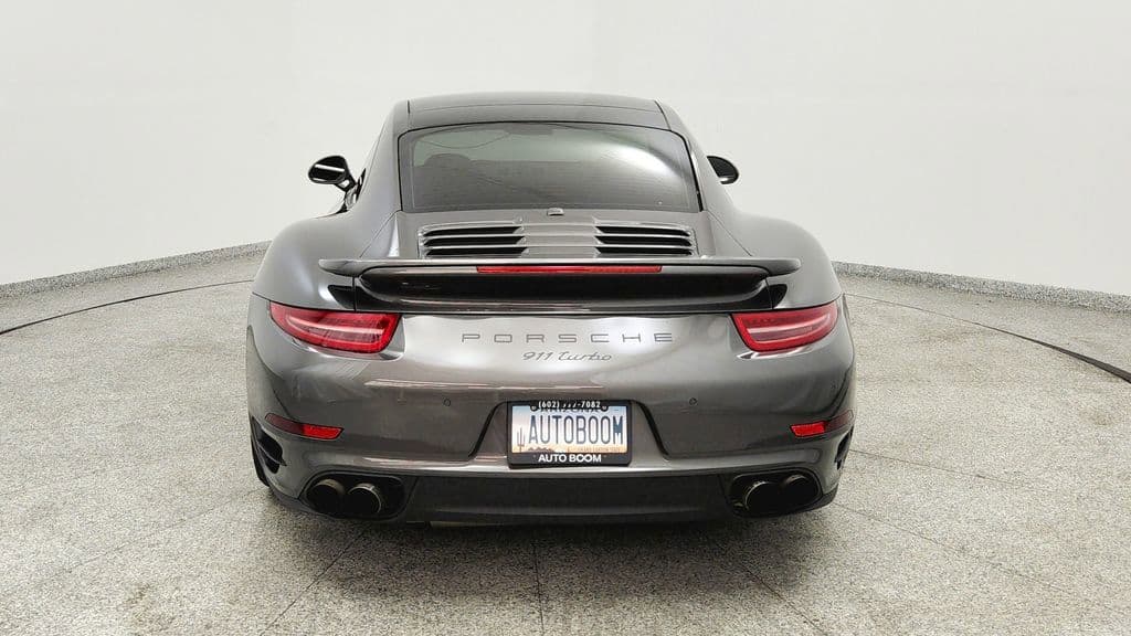 2014 Porsche 911 photo 2