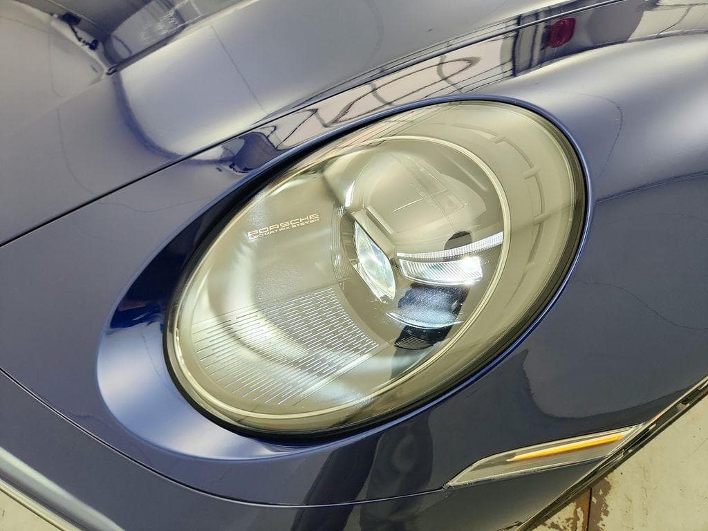 2023 Porsche 911 photo 3