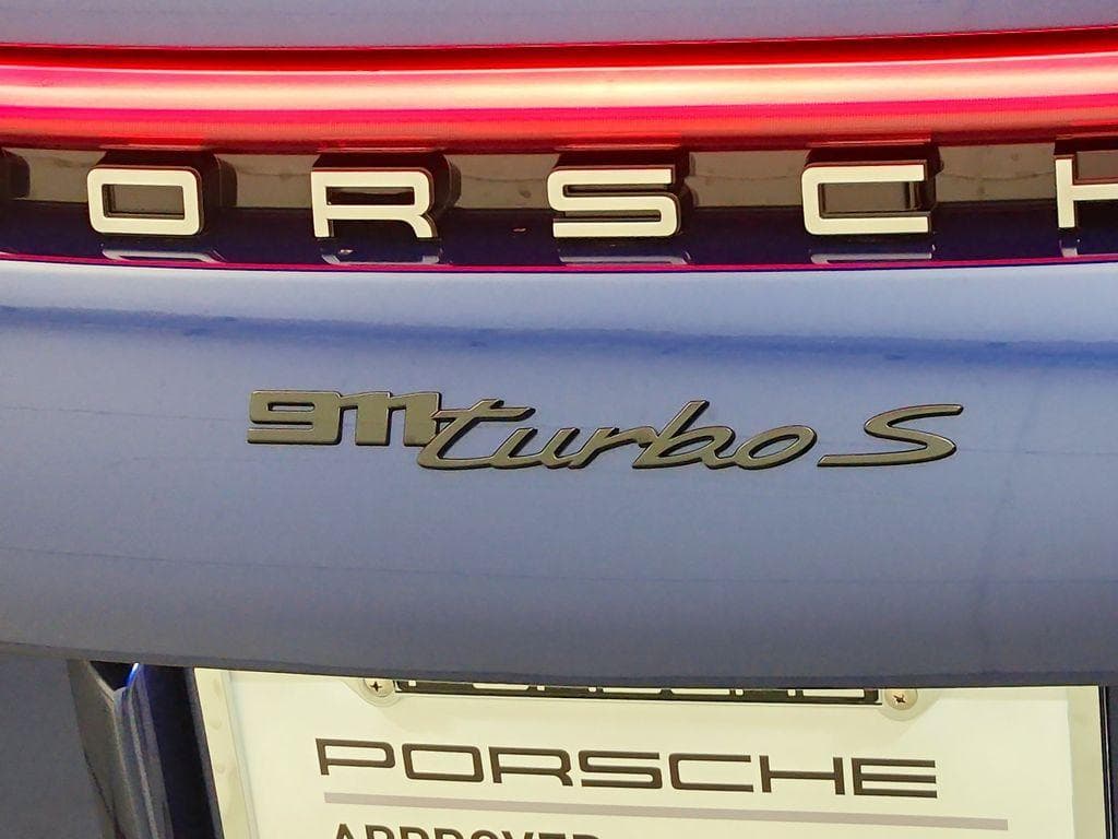 2023 Porsche 911 photo 5