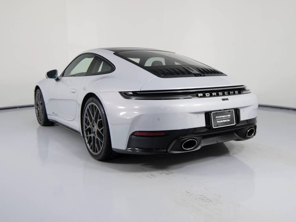 2025 Porsche 911