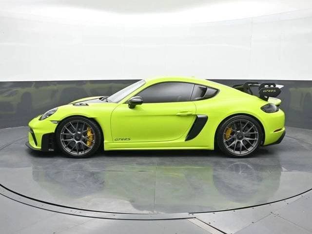 2023 Porsche Cayman photo 2