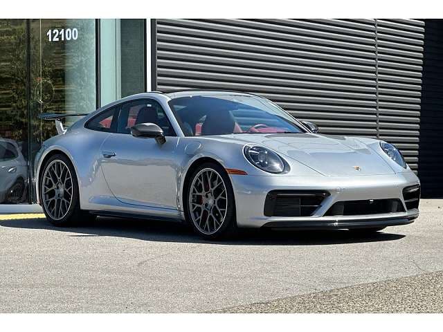 2024 Porsche 911 photo 4