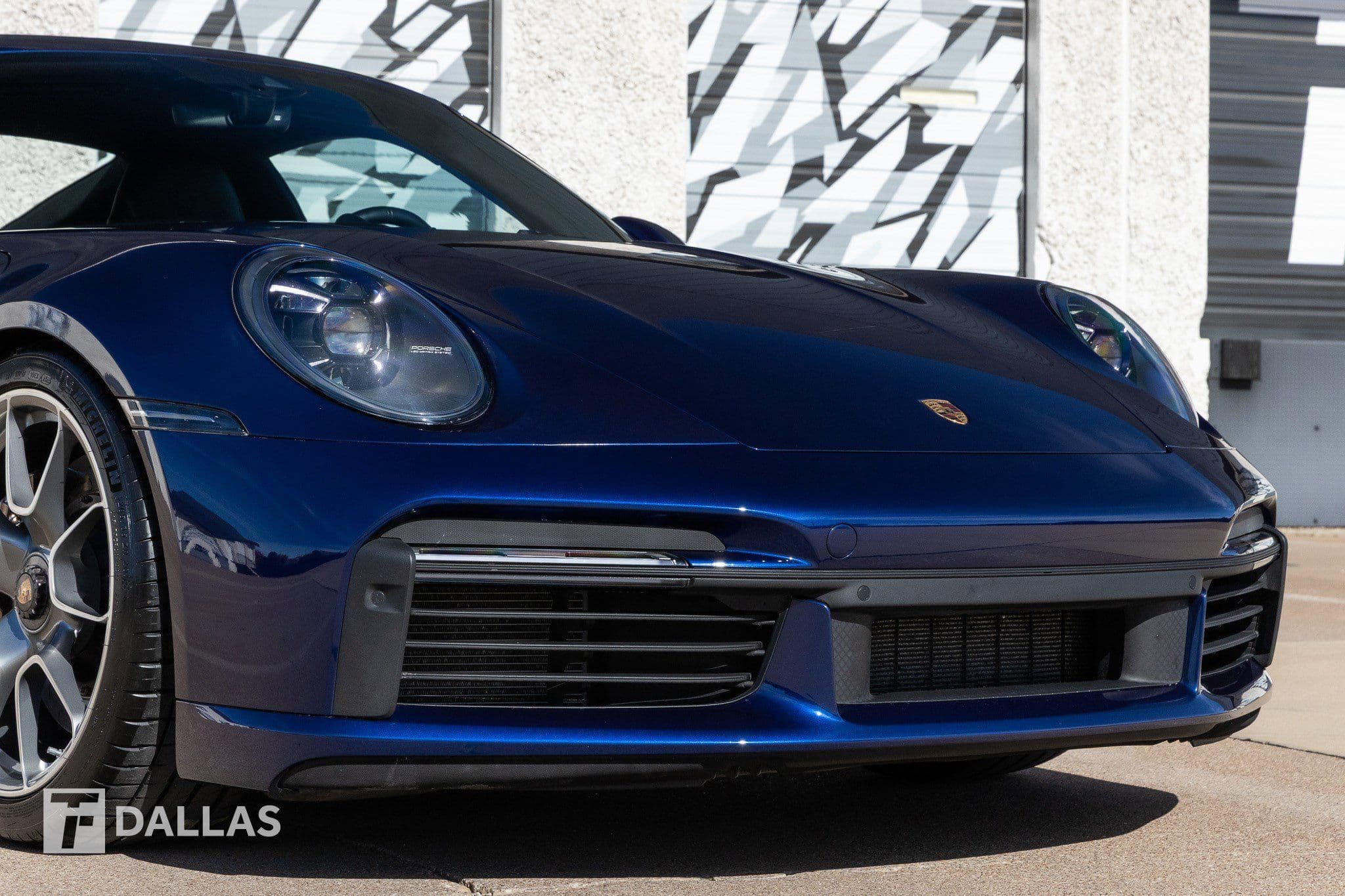 2021 Porsche 911 photo 3