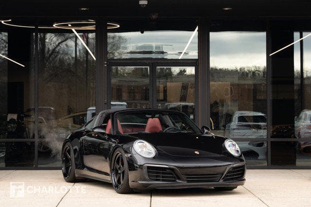 2017 Porsche 911