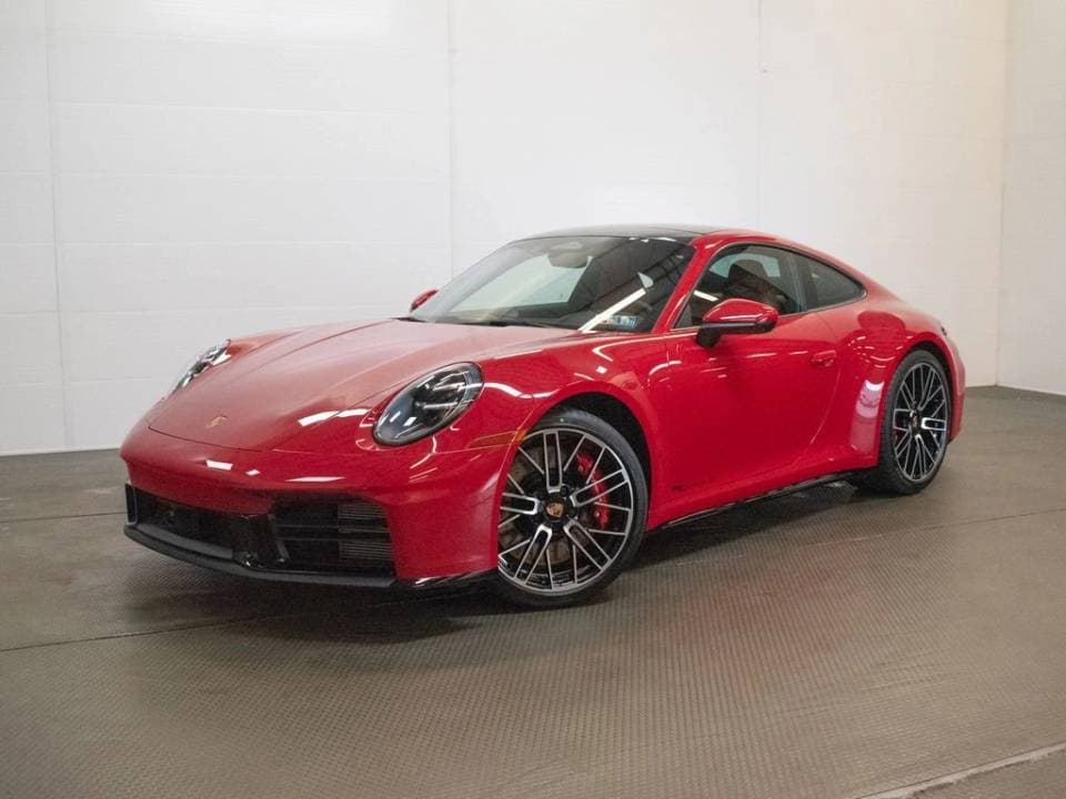 2026 Porsche 911 photo 2