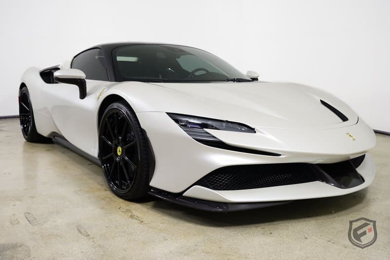 2022 Ferrari SF90 photo 5