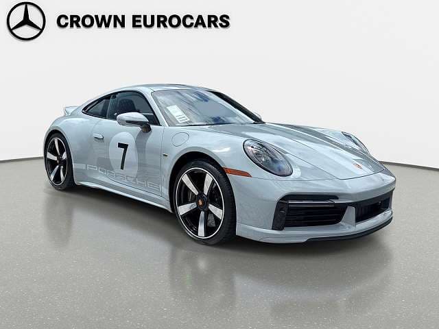 2023 Porsche 911 photo 2